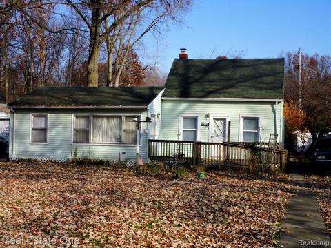 17965 Glenis Ave, Romulus, MI 48174