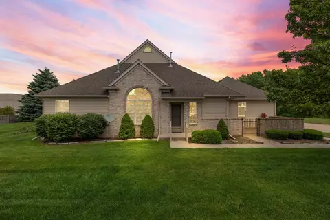 15023 Marsh Crk, Sterling Heights, MI 48313