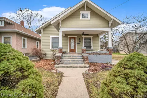 1307 W Kalamazoo St, Lansing, MI 48915