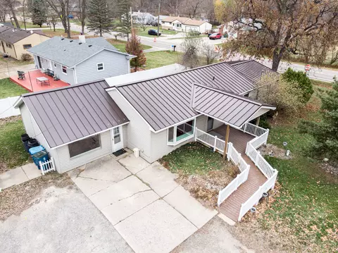 11472 Davis Rd, Fenton, MI 48430 photo 1