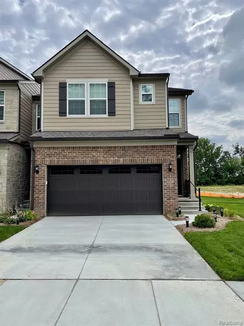 835 Addison Cir, Commerce Twp, MI 48390