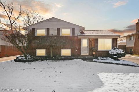 9789 Sylvester St, Taylor, MI 48180 photo 1