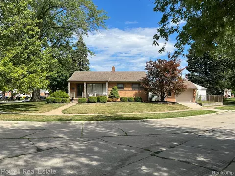 15066 Pennsylvania Ave, Allen Park, MI 48101