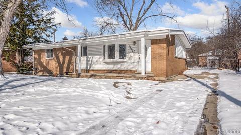 15130 Kenton St, Oak Park, MI 48237