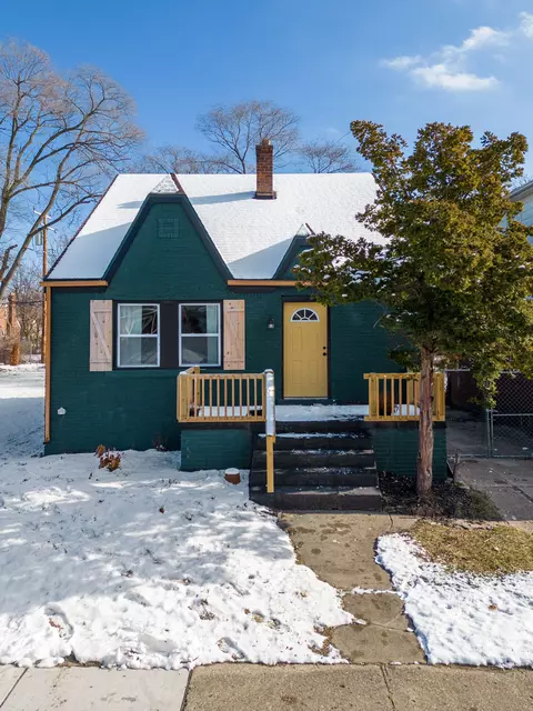 16226 Freeland St, Detroit, MI 48235