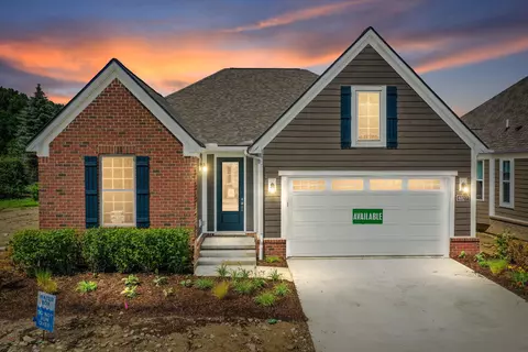 6027 Turtle Woods Dr, Troy, MI 48085