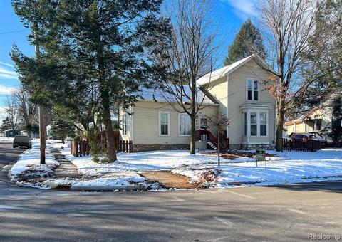 430 E Middle St, Williamston, MI 48895 photo 1