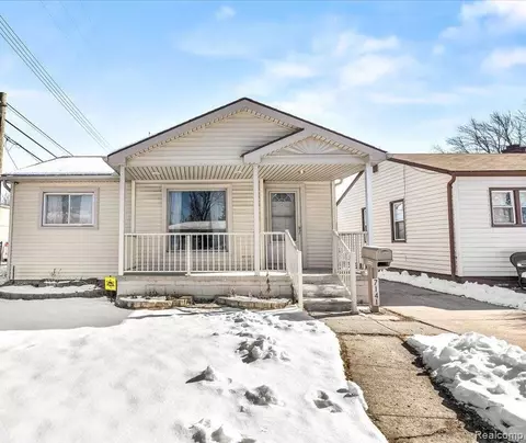 7141 William St, Taylor, MI 48180