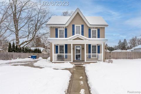 312 E Broad St, Linden, MI 48451 photo 1