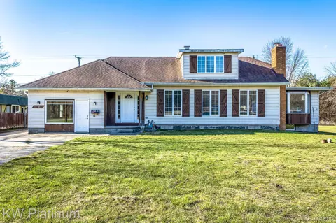 4265 Lapeer Rd, Port Huron, MI 48060