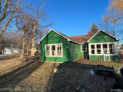 9935 Main St, Bay Port, MI 48720