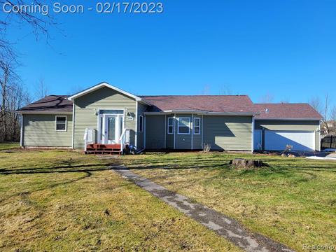 1176 S Morrish Rd, Flint, MI 48532