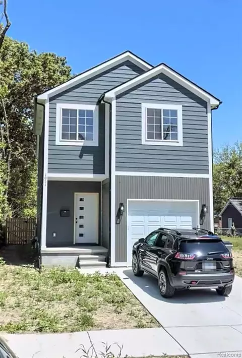 1011 E George Ave, Hazel Park, MI 48030 photo 1