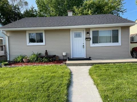 1512 E Woodruff Ave, Hazel Park, MI 48030