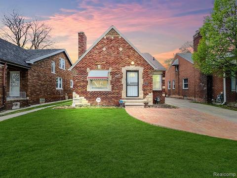 5526 Three Mile Dr, Detroit, MI 48224