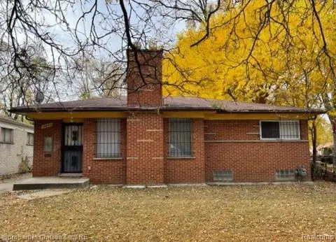 15895 Prevost St, Detroit, MI 48227