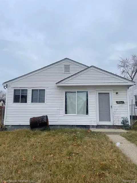 18503 Riopelle St, Highland Park, MI 48203