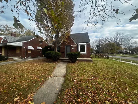 11300 Rossiter St, Detroit, MI 48224