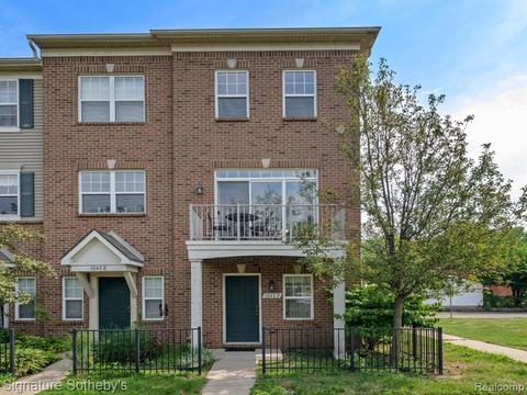1048 Lakepointe St #F, Grosse Pointe Park, MI 48230