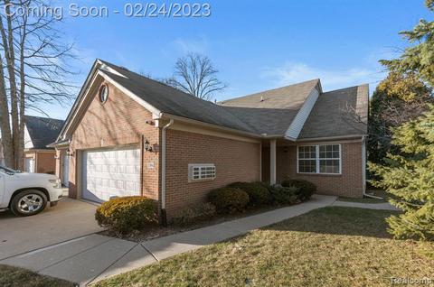 32994 Forest Ave, Wayne, MI 48184 photo 1