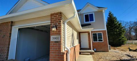 5893 Woodruff View Dr, Brighton, MI 48116