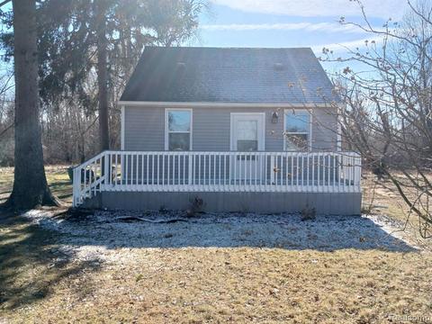 35585 Grant St, Romulus, MI 48174 photo 1
