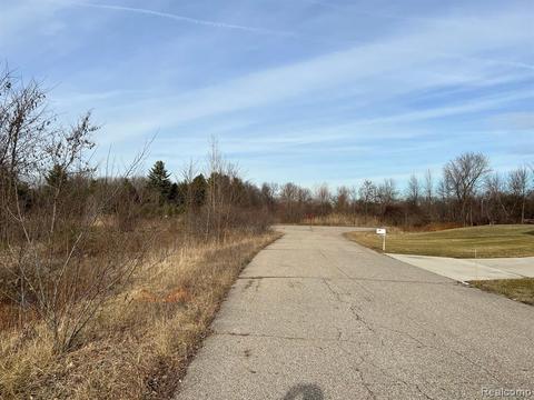 A Peters Path, Lapeer, MI 48446