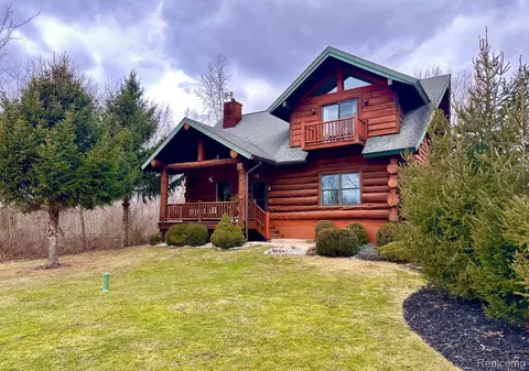 5974 Layton Rd, Howell, MI 48836