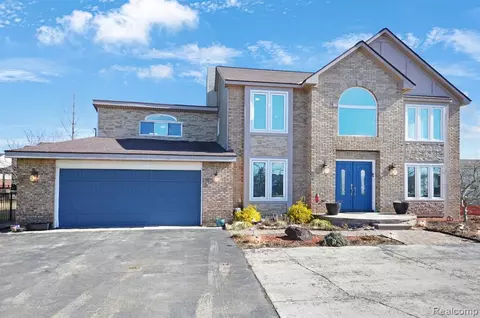 47208 Card Rd, Macomb, MI 48044