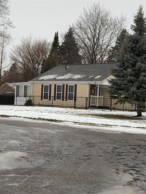 3109 Pinegate Dr, Flushing, MI 48433 photo 1