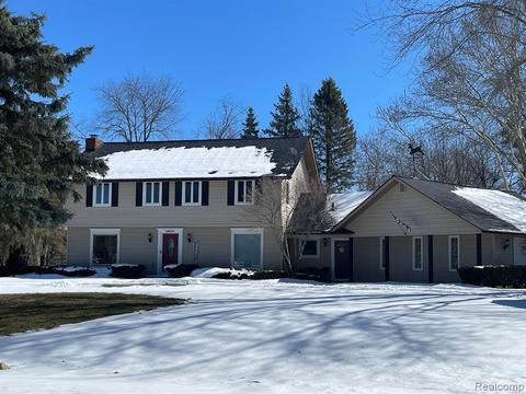 68634 Wingate Dr, Washington, MI 48095 photo 1