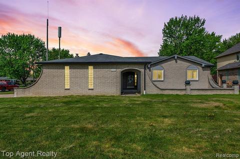 37525 Ryan Rd, Sterling Heights, MI 48310