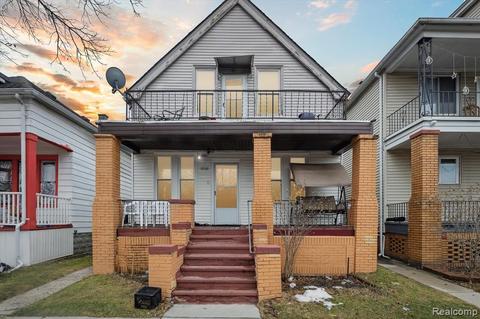 12043 Moran St, Hamtramck, MI 48212