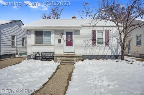 993 E Shevlin Ave, Hazel Park, MI 48030 photo 1