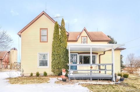 2217 Winslow Rd, Imlay City, MI 48444