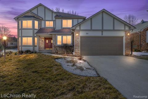 361 Sandalwood Dr, Rochester Hills, MI 48307