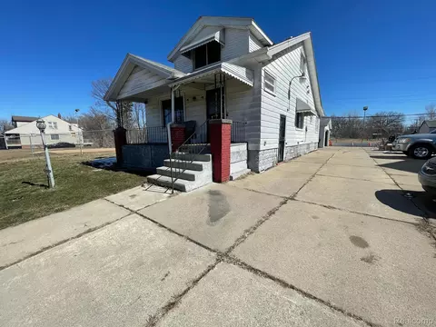 19312 Danbury St, Highland Park, MI 48203