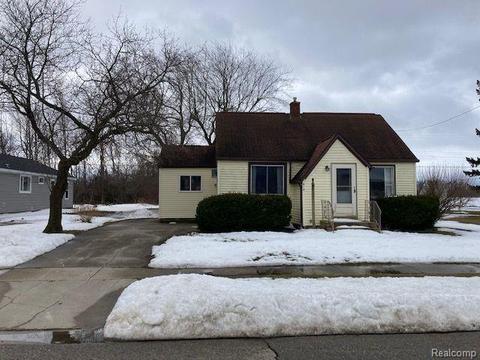 616 Bartlett St, Harbor Beach, MI 48441 photo 1
