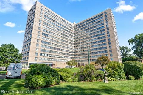8900 E Jefferson Ave #107, Detroit, MI 48214