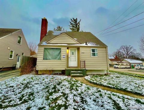 2769 Brandon St, Flint, MI 48503 photo 1