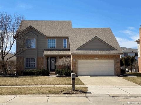 49859 Willowood Dr, Macomb, MI 48044 photo 1