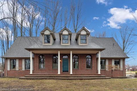 71469 Lucille Dr, Richmond, MI 48062