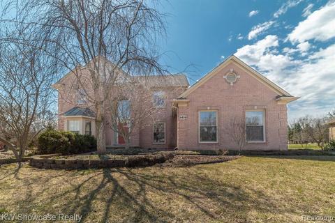 6486 Kennesaw Rd, Canton, MI 48187