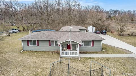 9144 Coldwater Rd, Flushing, MI 48433 photo 1