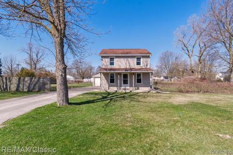 4170 Grace Ave, Wayne, MI 48184 photo 1