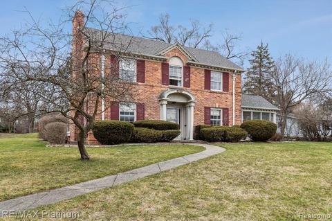 3130 Westwood Pkwy, Flint, MI 48503