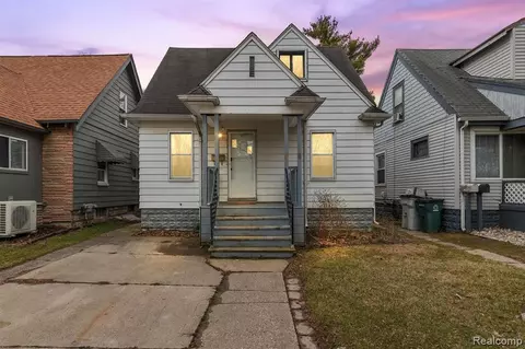 443 W Evelyn Ave, Hazel Park, MI 48030