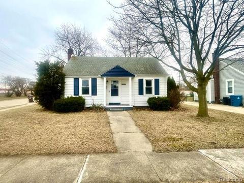 3589 Mildred St, Wayne, MI 48184