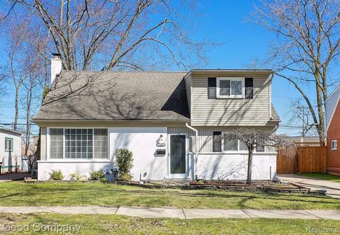 1215 Key West Dr, Clawson, MI 48017