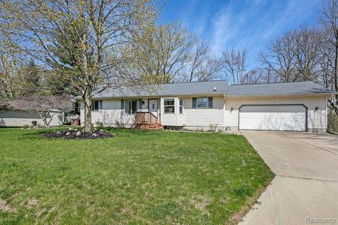 513 Elm St, Clio, MI 48420 photo 1